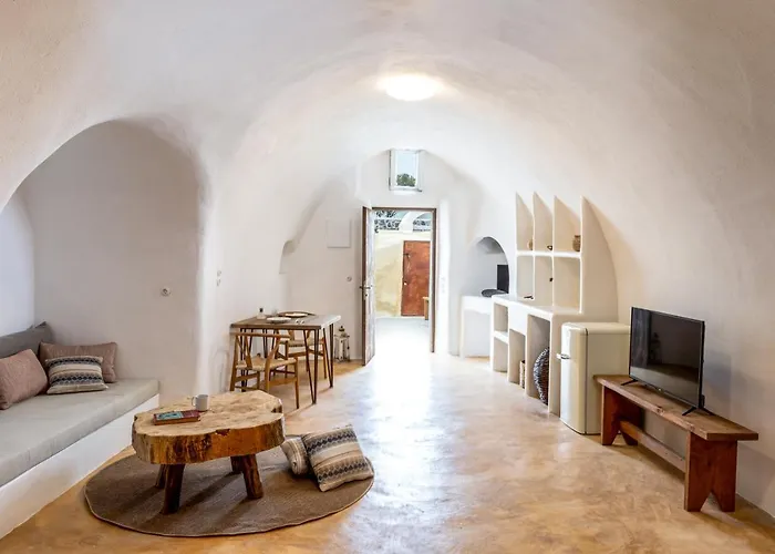 リヤド Caval I 3*